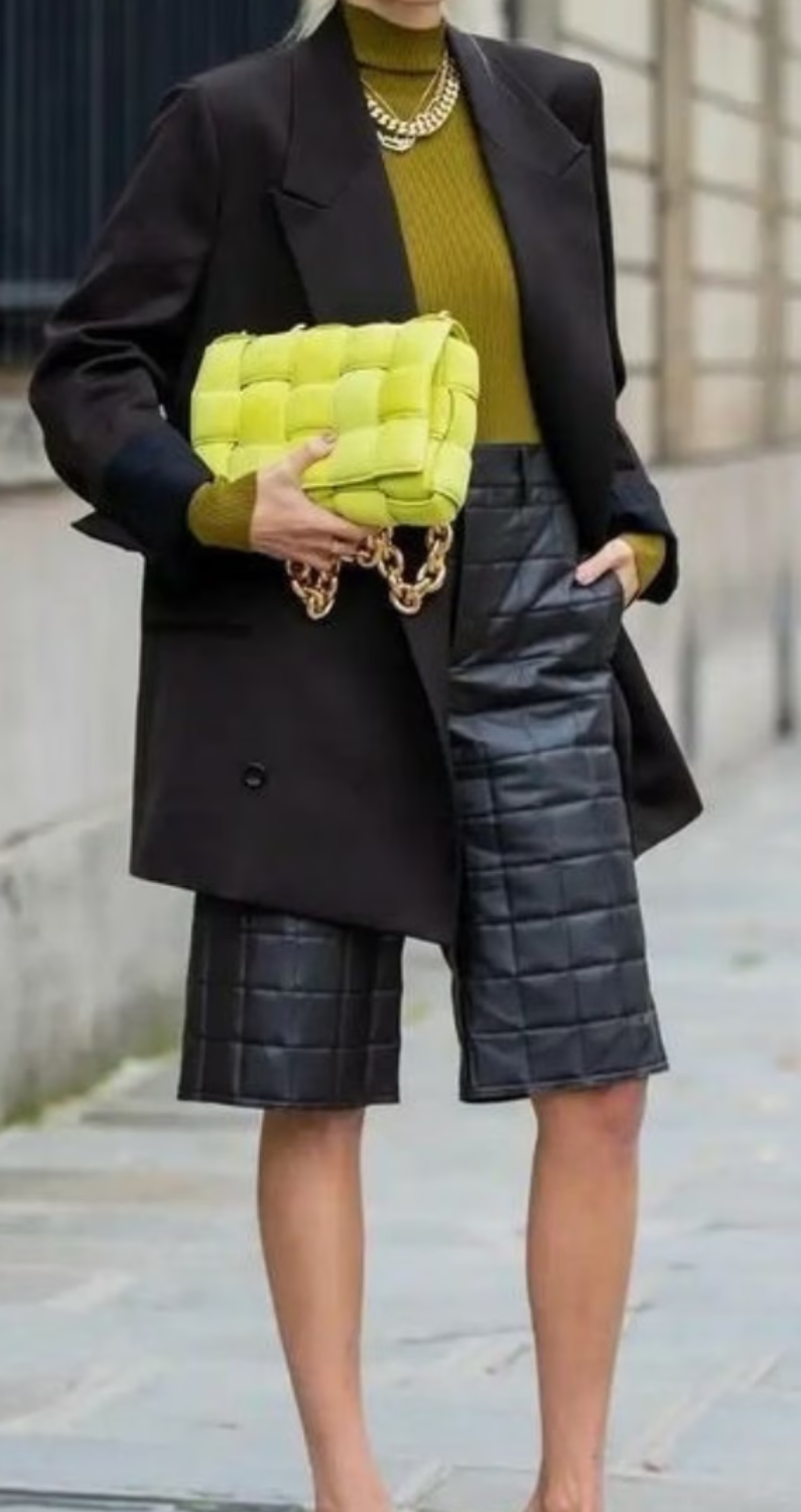 A Complete Guide to Styling Bermuda Shorts for Warm Weather